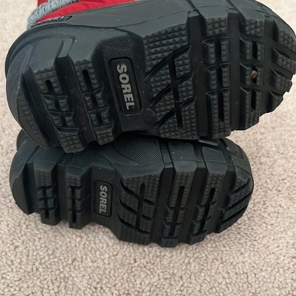 Toddler sorel boots - Picture 2 of 5